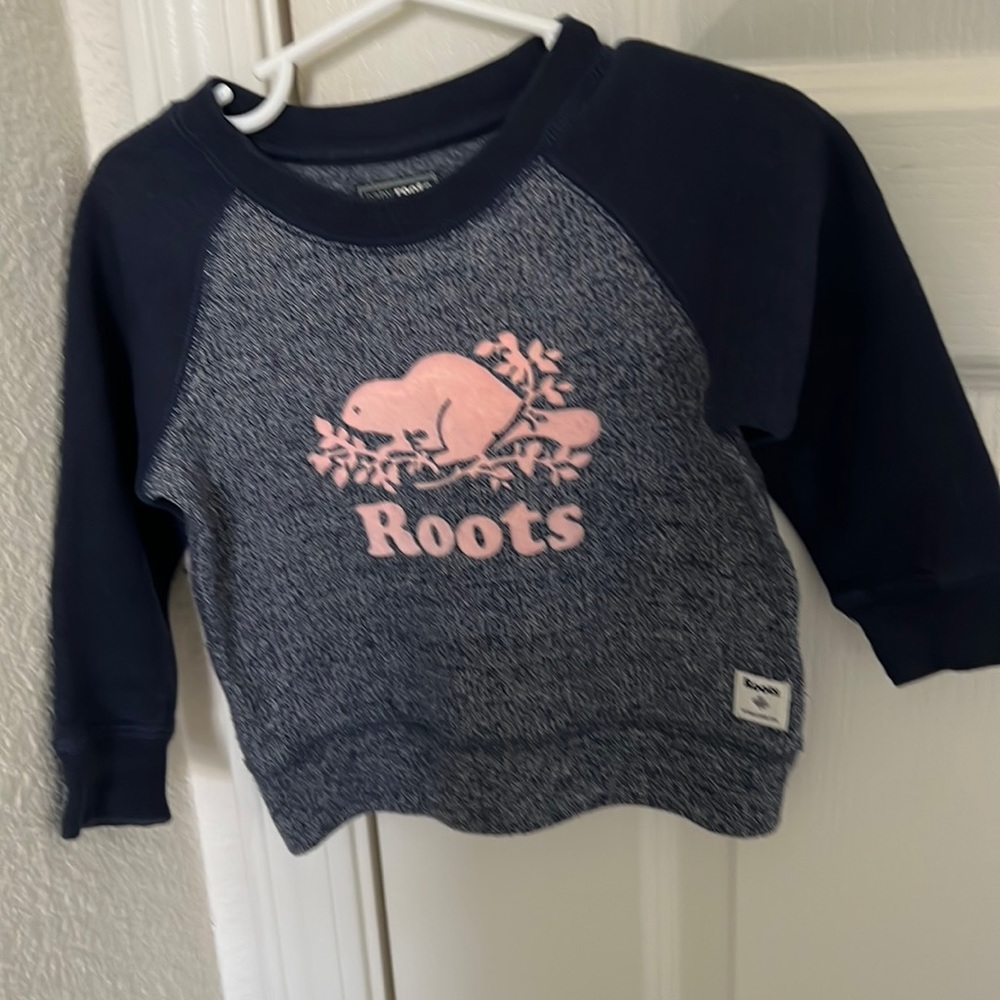 A dark blue roots sweatshirt